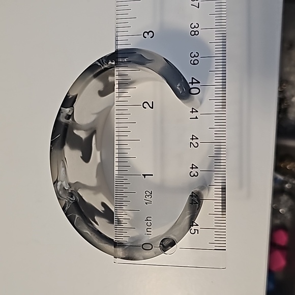 Sassy Jones Dina Frosted Cuff - Picture 3 of 3